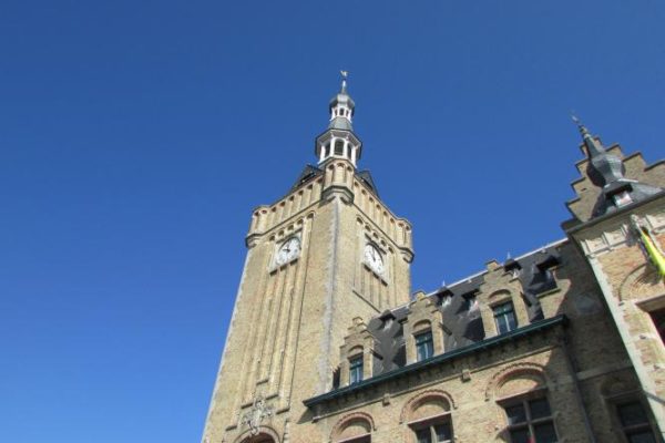 Bailleul, Hôtel de ville